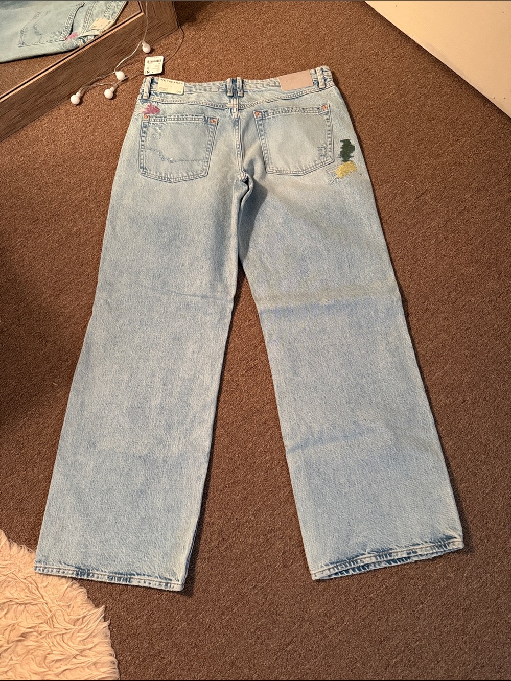 We The Free Tennessee Low-Rise Embroidered Boyfriend Jeans - Picture 6 of 13